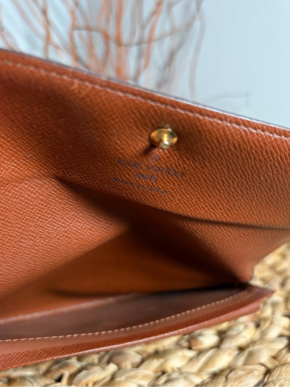 LOUIS VUITTON MONOGRAM FOLDED CONTINENTAL WALLET - Picture 9 of 12